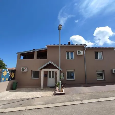 Apartment Amans